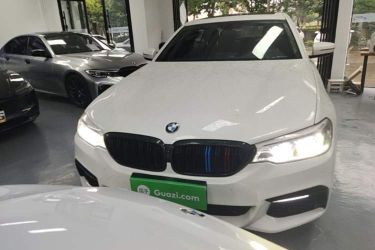 Used BMW 5 Series 2018 525Li M Sport Package