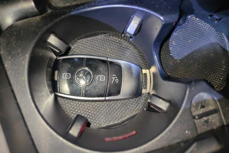 Used Mercedes-Benz E-Class 2020 E 300 L Luxury Model
