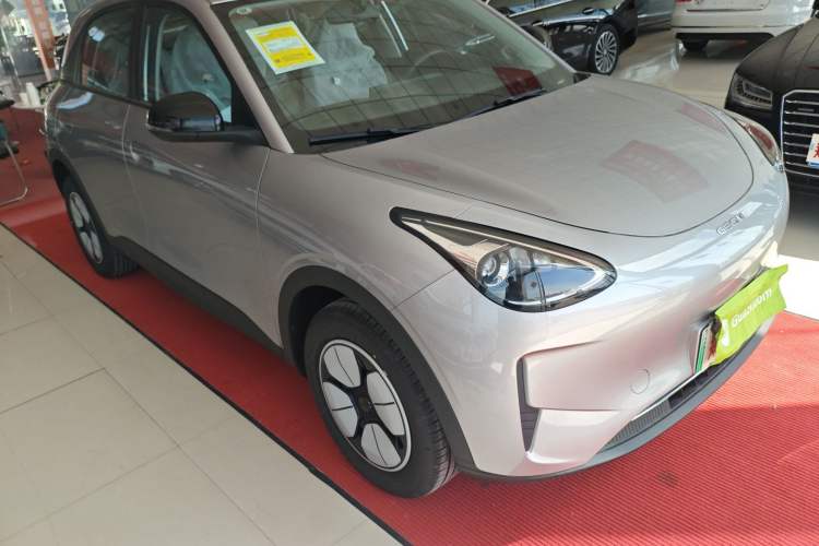 Used Geely Galaxy Geome 2026 Model 410km Carefree Edition Front Right 45 Deg