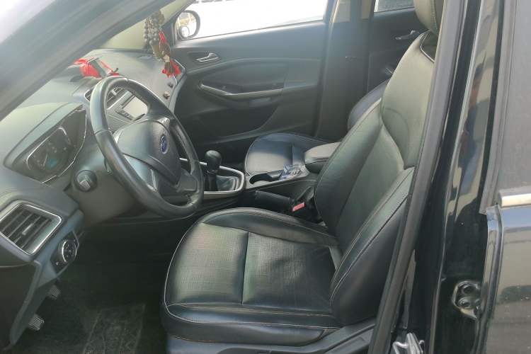 Used Ford Escort 2015 1.5L Manual Fashion Edition