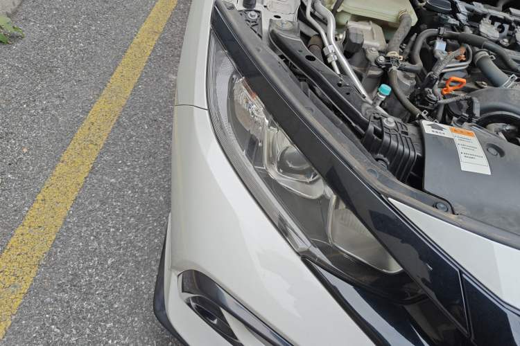 Used Honda Civic 2021 HATCHBACK 220TURBO CVT New Trendsetter Right Front Headlight