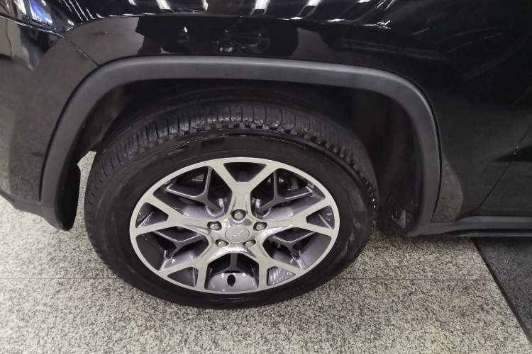 Used Jeep Grand Cherokee 2020 3.0L Elite Navigation Edition