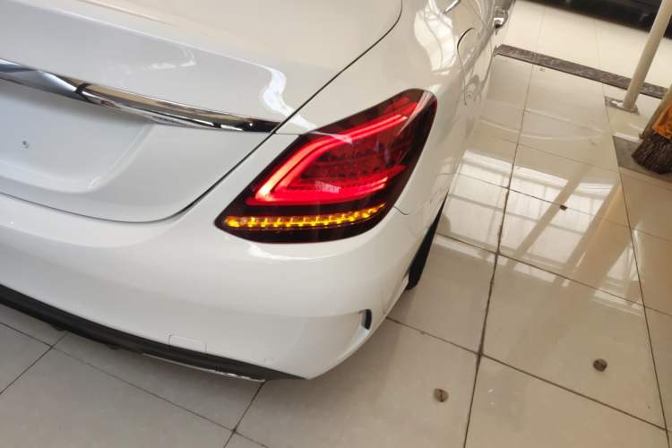 Used Mercedes-Benz C-Class 2021 C 260 L Sport Edition Star Collection Right Rear Taillight