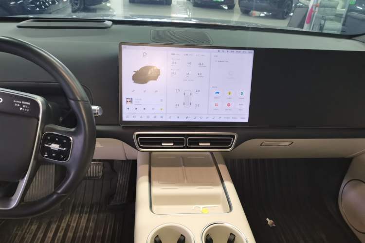 Used Li Auto L6 2024 Pro Model
