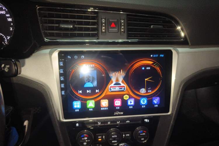 Used Volkswagen Lamando 2015 280TSI DSG Comfort Edition
