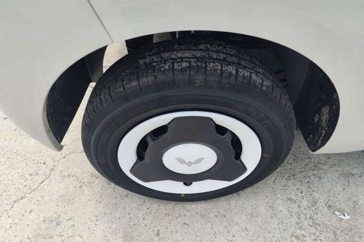 Used Wuling Hongguang MINIEV 2024 3rd Generation 215km Youth Edition