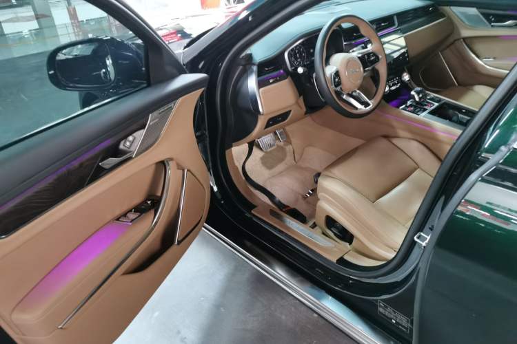 Used Jaguar XFL 2024 2.0T P250 Two-Wheel Drive Prestige Luxury Edition
