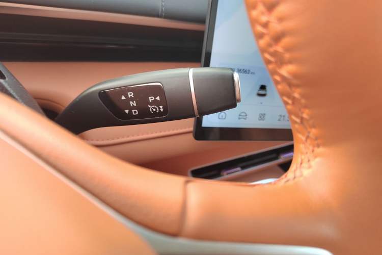 Used Deepal S07 2024 215Max Qiankun Intelligent Driving ADS SE Range-Extended Version