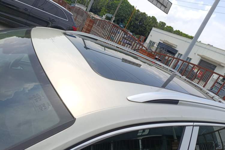 Used Volkswagen Tiguan L 2018 330TSI Automatic Two-Wheel Drive Luxury Edition
