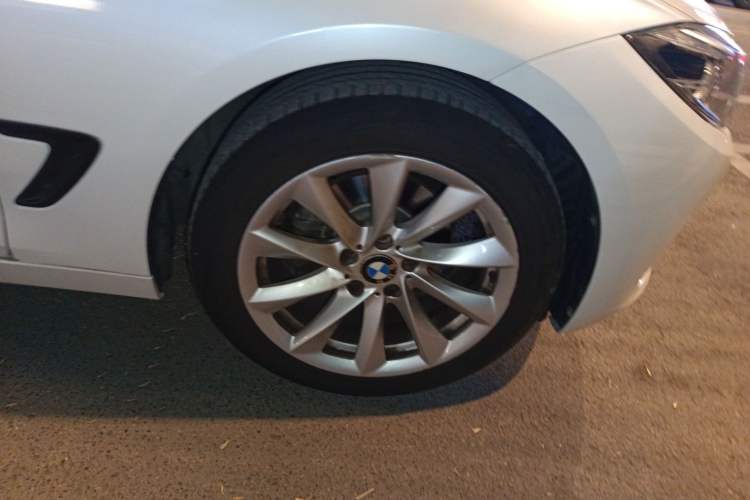 Used BMW 3 Series GT 2019 320i Sport Edition
