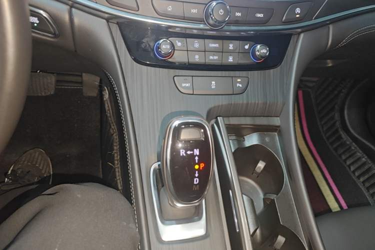 Used Buick LaCrosse 2021 652T Luxury Model