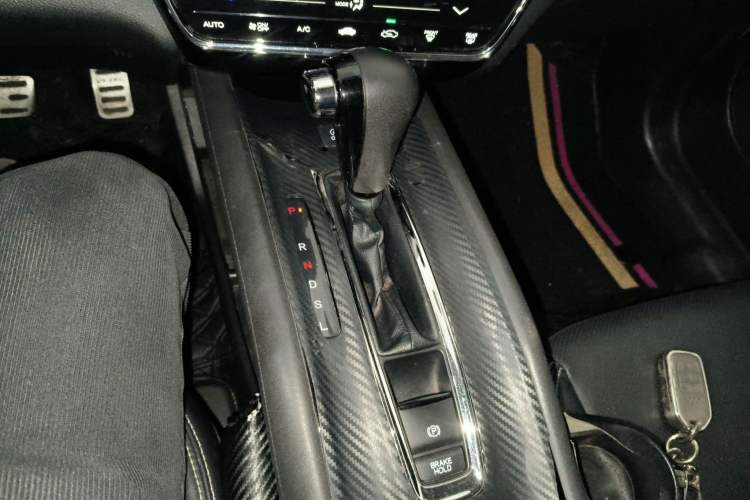 Used Honda Vezel 2019 220 TURBO CVT Elite Version China V Emission Standard