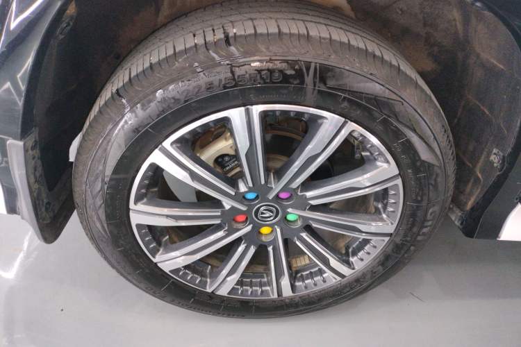 Used CHANGAN CS75 PLUS 2023 3rd Generation 1.5T Automatic Prestige Model
