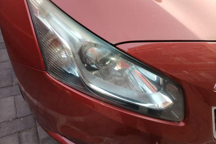 Used Chevrolet Cruze 2015 1.5L Classic SL MT Right Front Headlight