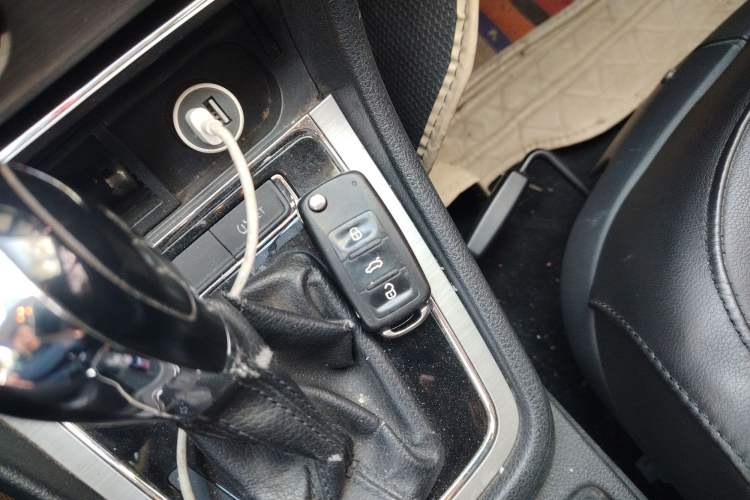 Used Volkswagen Lavida 2013 Restyled Classic 1.6L Automatic Comfort Edition Vehicle Key