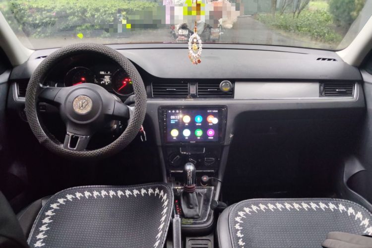 Used Volkswagen Bora 2014 1.4TSI Automatic Comfort Model Center Console