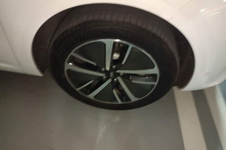 Used Li Auto L6 2024 Max Exterior 7