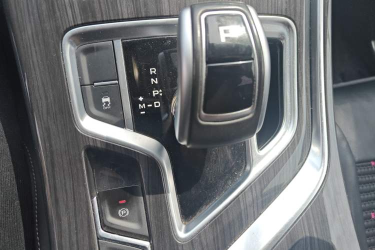 Used Geely Auto Jiajie 2021 1.8TD DCT Luxury Model Gear Lever