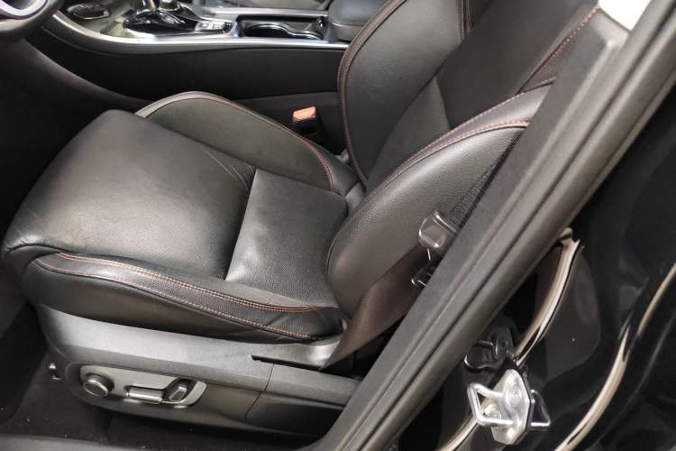 Used Lynk & Co 01 2019 2.0T Four-Wheel Drive Genie Pro Version China VI Standard