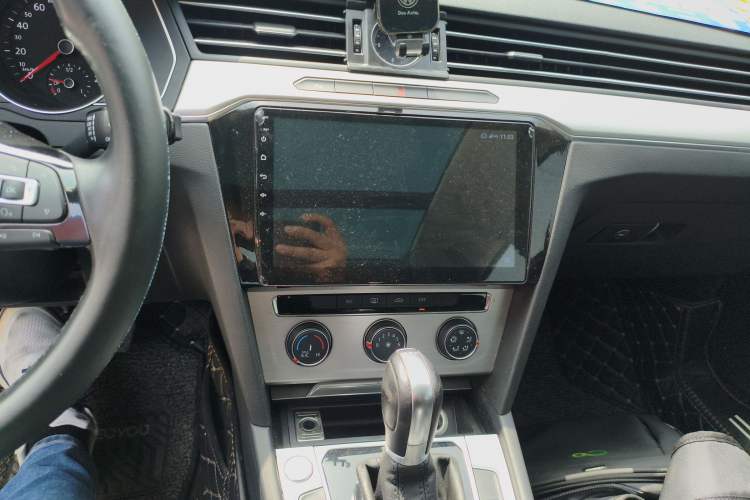 Used Volkswagen Magotan 2018 280TSI DSG Enjoyment Model Audio And AC Panel