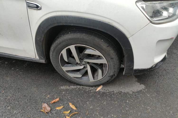 Used Citroen C3-XR 2015 1.6L Automatic Pioneer Model Right Front Wheel Hub