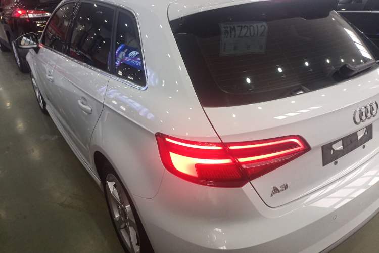 Used Audi A3 2020 Sportback 35 TFSI Fashion Edition China VI Emission Standard