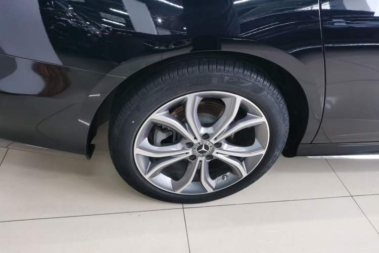 Used Mercedes-Benz E-Class 2022 Second Facelift E 300 L Sport Luxury Edition