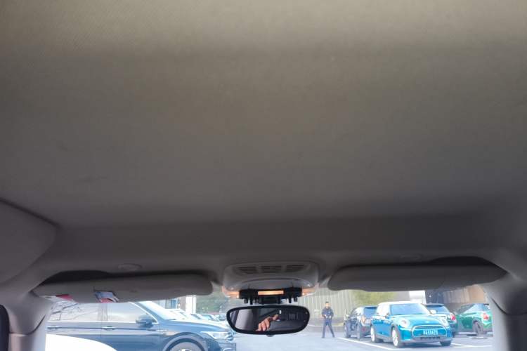 Used MINI 2014 1.2T ONE
