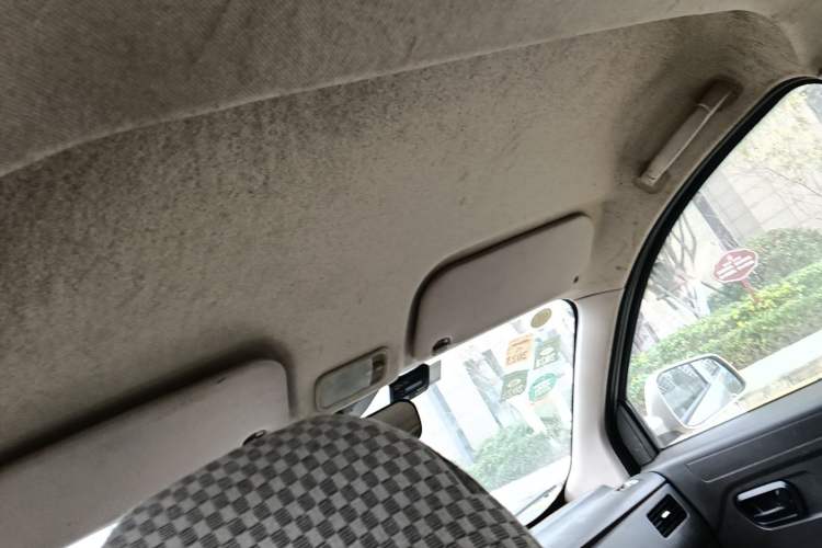 Used Wuling Rongguang V 2018 1.5L Standard Version Headliner