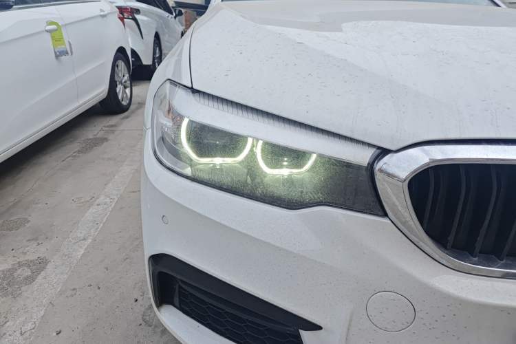 Used BMW 5 Series 2019 530Li Leading Model M Sport Package