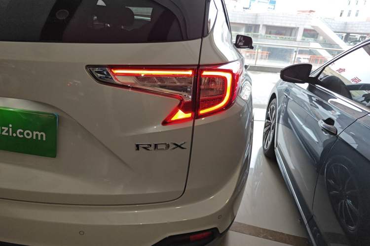 Used Acura RDX 2019 2.0T Luxury Edition China VI Standard