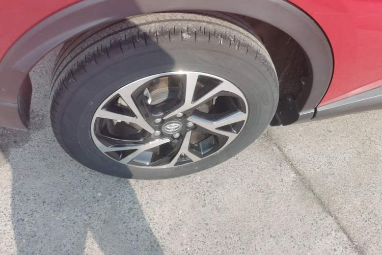 Used Toyota C-HR 2020 2.0L Leading Edition
