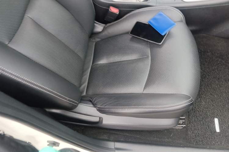 Used Nissan Tiida 2019 1.6L CVT ZhiZun Edition China VI standard
