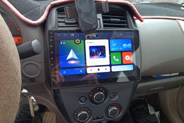 Used Nissan Sunny 2015 1.5XE CVT Comfort Edition Audio And AC Panel