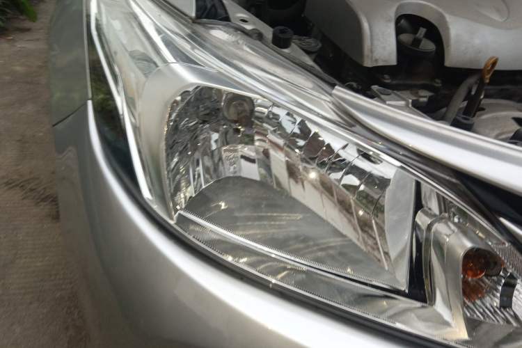 Used Toyota Vios 2019 1.5L CVT Innovation Edition Right Front Headlight