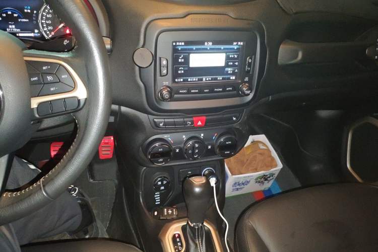 Used Jeep Renegade 2017 180TS Automatic All-Wheel Drive Versatile Edition