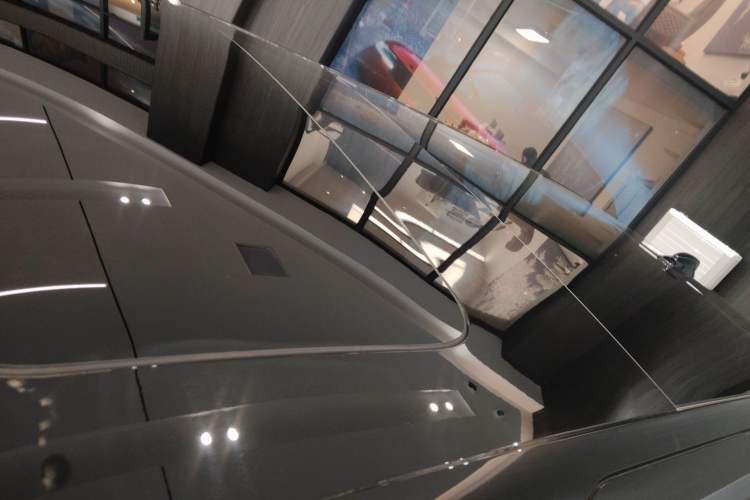 Used Zeekr 009 2022 WE Edition Roof