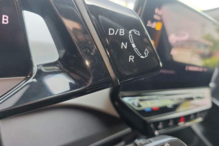 Used Volkswagen ID.3 2023 Pure Smart Edition Gear Lever