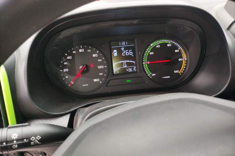 Used Roewe Clever 2021 302 km New Four-Seater Super-Efficient Version