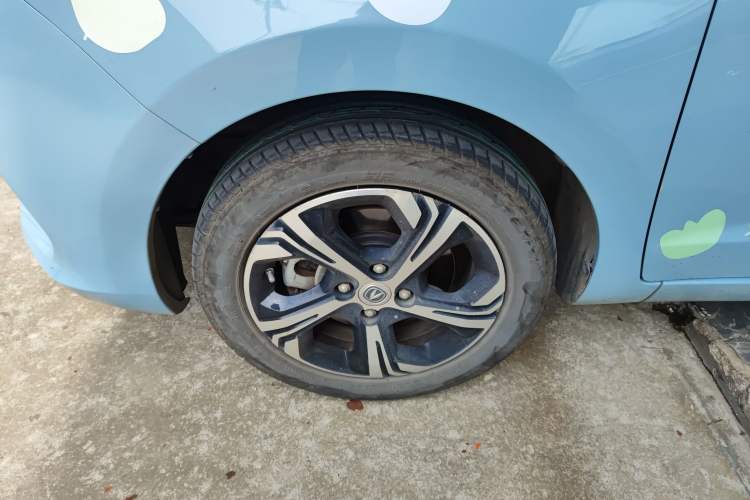 Used CHANGAN Benni E-Star 2020 Xinyue Edition Lithium-NMC Left Front Wheel Hub