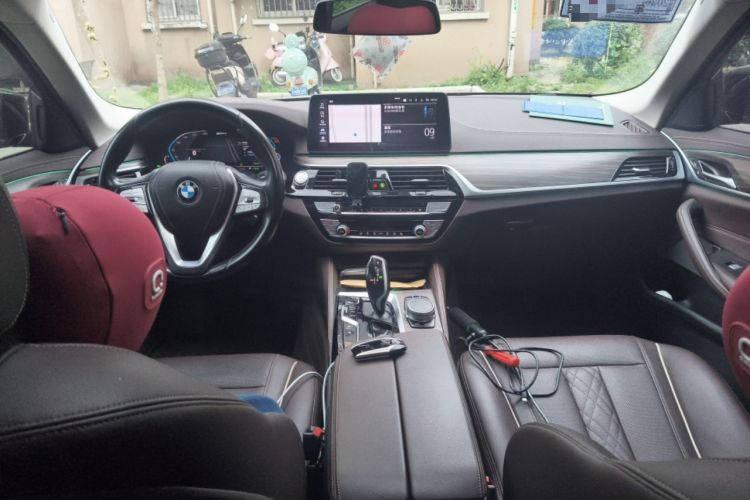 Used BMW 5 Series New Energy 2021 535Le Luxury Package Center Console