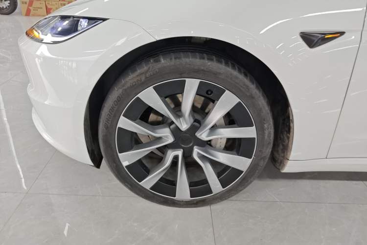 Used Tesla Model 3 2023 Rear-Wheel-Drive Version