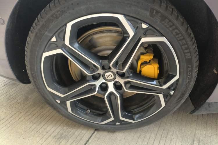 Used Xiaomi Auto SU7 2024 Rear-Drive Ultra-Long Range Advanced Pro-Level Intelligent Driving Version