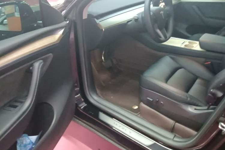 Used Tesla Model Y 2022 Revised Version Rear-Wheel Drive Driver Seat