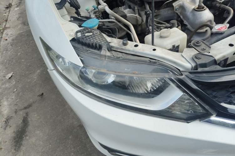 Used Honda Jade 2014 1.8L Automatic Comfort Elite Version 5 Seats
