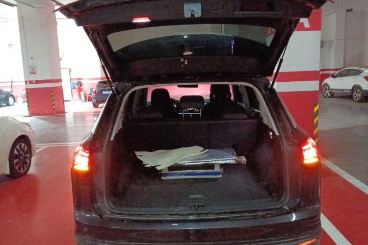 Used Volkswagen Tayron 2019 330TSI Two-Wheel Drive Luxury Model China VI Standard