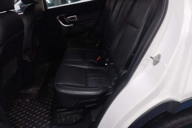 Used Land Rover Discovery Sport 2018 240 PS HSE Version