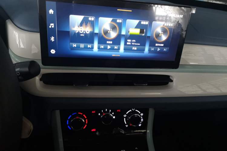 Used Dongfeng NAMMI BOX 2022 Chasing Wind Edition 351 km Advanced Model