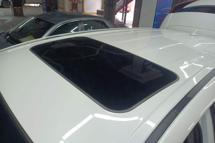 Used Toyota RAV4 2019 2.0L CVT Two-Wheel Drive Fashion X Limited Edition China V Standard
