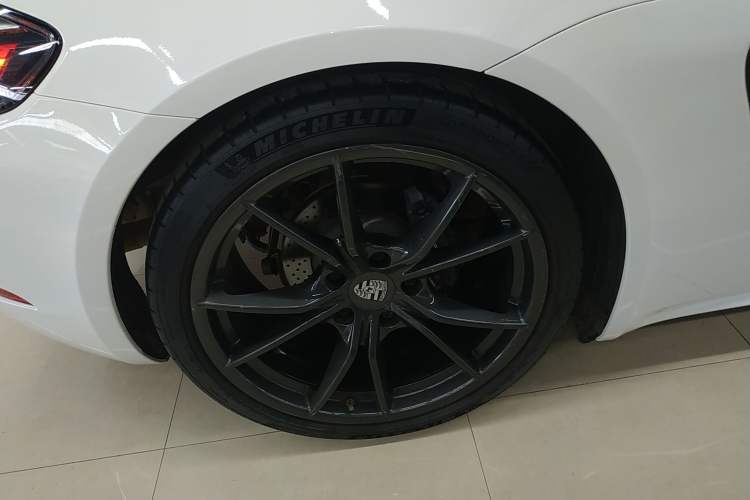 Used Porsche 718 2019 Boxster T 2.0T